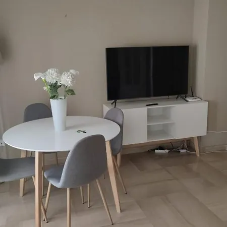 Saavedra Free Parking Center Apartament